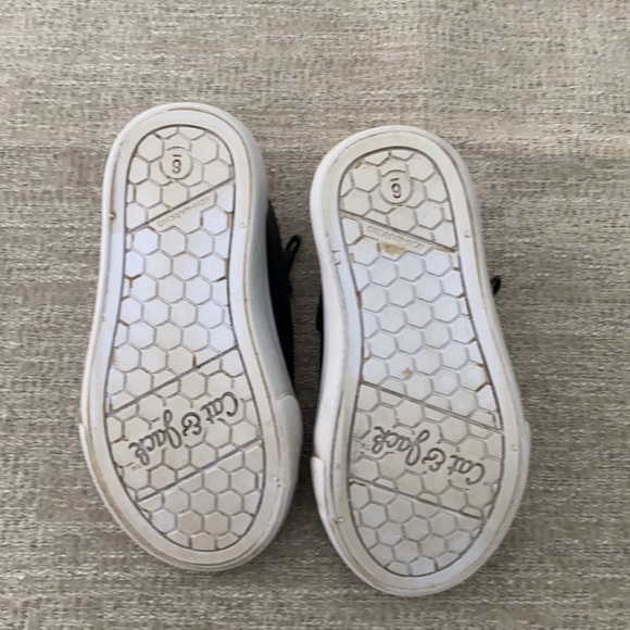 Cat & Jack boys black sneaker Size 6 - Picture 7 of 11